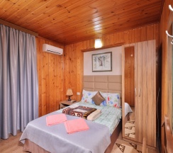 Двухместный номер  без  балкона в Лорис