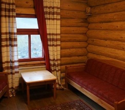 Номер делюкс с 1 двуспальной кроватью (корпус 5) в Соловки