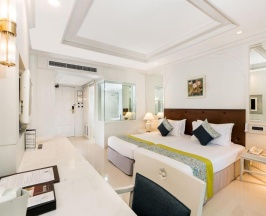 Двухместный люкс Mini Plus с видом на море 2 отдельные кровати в Royal Cliff Beach Hotel Pattaya