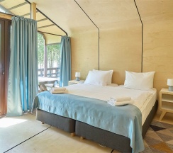 Тролль Дом M в Золотая долина