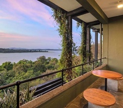 Двухместный номер Luxury с панорамным видом 2 отдельные кровати в Heritance Kandalama