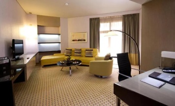 Двухместный люкс Deluxe (двуспальная кровать) в Time Grand Plaza
