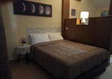 Четырёхместный номер Deluxe в Little Guesthouse Hotel