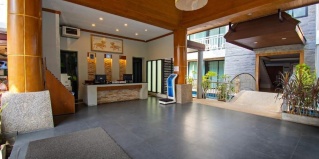 Карон: Курортный отель Honey Resort