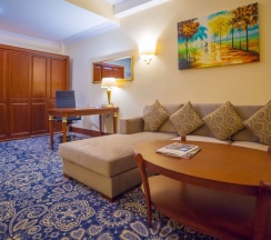 Двухместный номер двуспальная кровать в Ramada by Wyndham Almaty