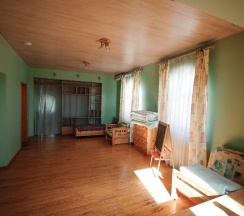 Коттедж с мангальной зоной в Песчаный берег