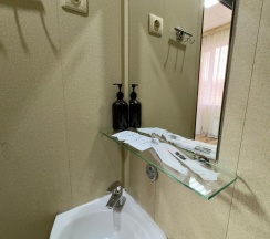 Трехместный номер в Гостиный дом