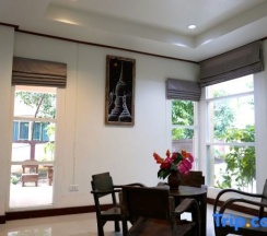 Коттедж с 3 комнатами в Kamalar Palace Longstay house