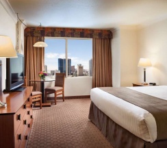 Номер Select в The STRAT Hotel, Casino & Tower