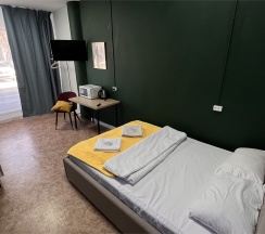 Стандартный 2х местный номер №7 Двуспальная кровать в By Richotels