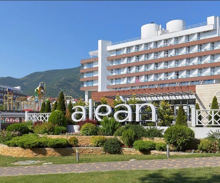 Отель Alean Family Biarritz на Чёрном море