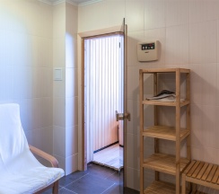 18-ти местный дом в Прибрежном поселке в Бутик