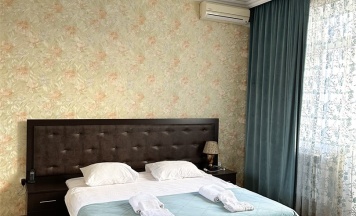 Gunior suite в Космос