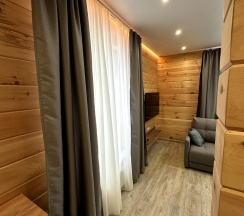 Апартаменты вместимостью 2 человека 2 этаж (№4) в Сибирский