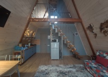 A-frame house в А-фрейм Рыжая Такса