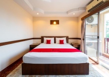 Номер Deluxe в RedDoorz Navin Mansion 3 Pattaya