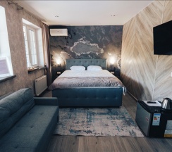 Просторный комфорт с балконом в City creek