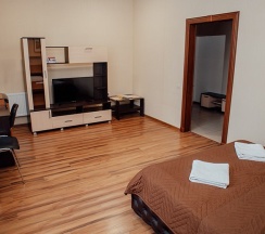 Стандартный номер (окнами во двор) в Brothershotel.ru