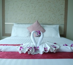 Люкс Executive с видом на море в The Beach Front Resort Pattaya  - SHA Plus