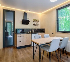 Зеркальный Дом большой в Хвоя