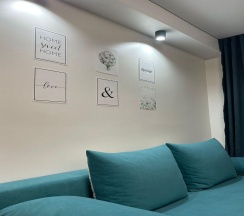 Трёхместный двухкомнатный номер категории стандарт в Городок