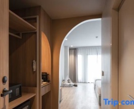Трёхместный номер Superior в Mike Orchid Resort