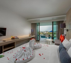Двухместный номер Pool Access Superior двуспальная кровать в The Yama Hotel Phuket