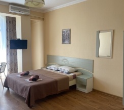 Четырехместный номер комфорт Quadriple в Бриз