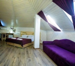 Семейный мансардный номер в Galla