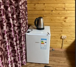Номер стандарт с 1 двуспальной кроватью в Миндаль