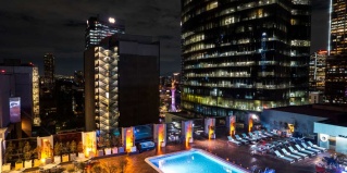 Мехико: Отель Galeria Plaza Reforma
