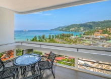 Люкс Royal с 2 комнатами в Andaman Beach Suites Hotel