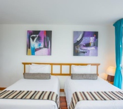 Residence c 1 комнатой с видом на океан в Waterfront Suites Phuket by Centara