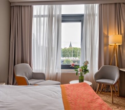 Стандартный номер с видом на реку и 1 большой кроватью в Holiday Inn Kaliningrad
