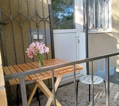 Полулюкс с кухней с видом на внутренний двор в Вилла Акация