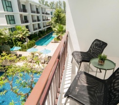 Люкс c 1 комнатой с видом на бассейн в The Title KR Beach Condotel Rawai Phuket