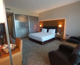 Двухместный номер Prestige (двуспальная кровать) в Отель Korineum Golf & Beach Resort