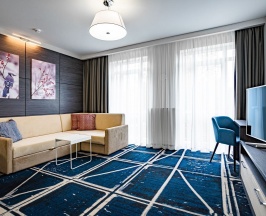 2-комнатные апартаменты Люкс в Ramada Hotel & Suites by Windhham Novosibirsk