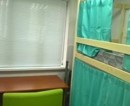 Кровать в общем номере (женский номер) в Mich