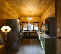 Дом с купелью и сауной (до 10 гостей) АТЛАНТ в Berloga Country Resort