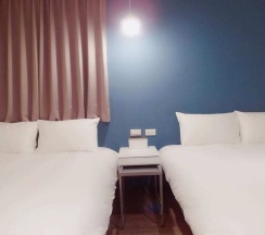 Четырёхместный номер Classic в Feng Jia Tonight Hostel