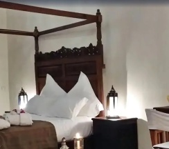 Трёхместный люкс в Riad Al Ksar & Spa
