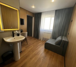 Полулюкс с видом на внутренний двор в Alsun Hotel