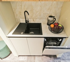 Сити Вип 6 в Ластадие