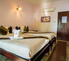 Одноместный номер Standard с видом на море двуспальная кровать в Chang Cliff Resort