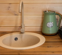 Шале в лесу с купелью в Точка Немо