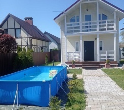 Коттедж улучшенный в Домик у моря