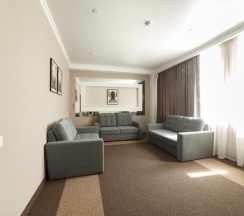 Двухместный люкс двуспальная кровать в Меридиан