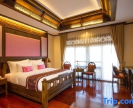 Двухместный номер Deluxe с видом на сад двуспальная кровать в Phusanfah Resort
