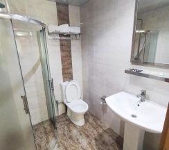 Трёхместный номер Comfort в Royal hotel